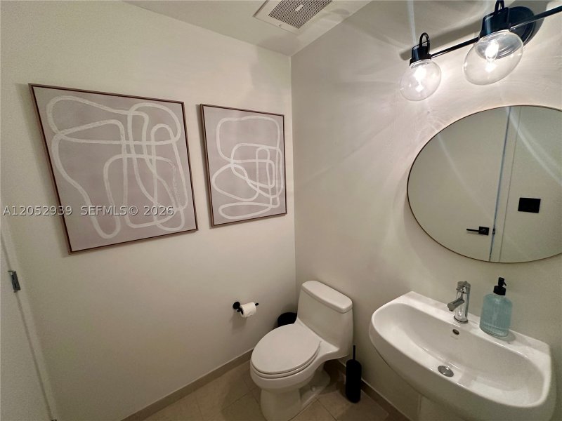 Apartment for rent at Midtown Miami 4 H2106