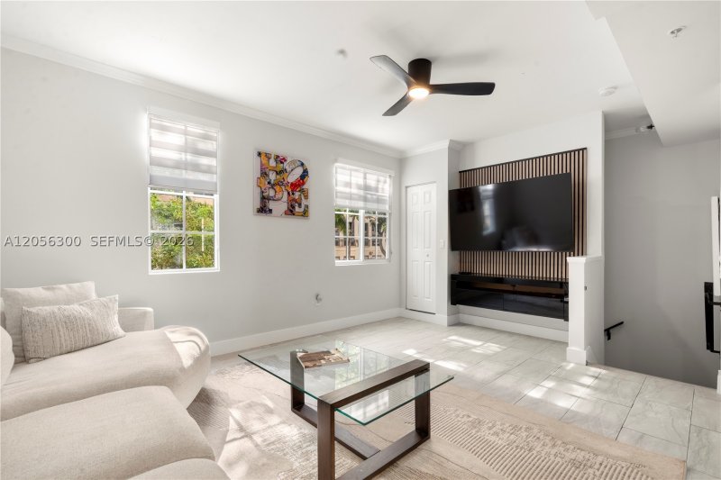Condo for sale at Aventi at Aventura 1706