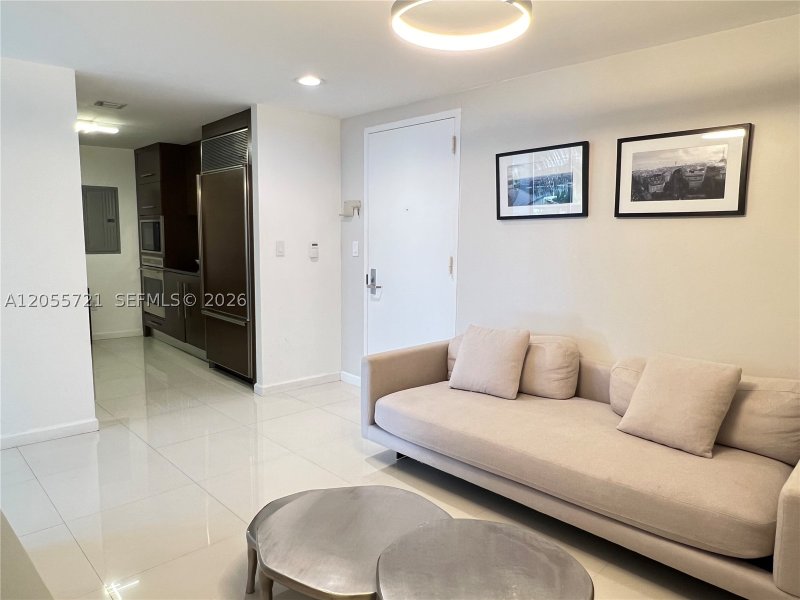 Condo for sale at Icon Brickell Tower II BAY406
