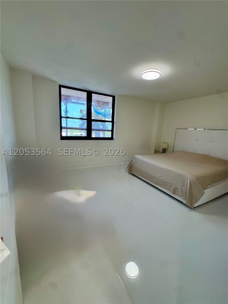Condo for sale at The Plaza Bal Harbour 606