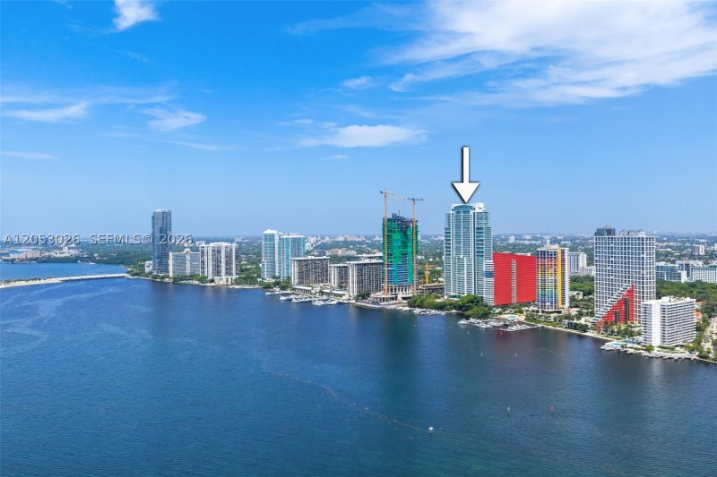 Apartment for rent at Santa Maria 702