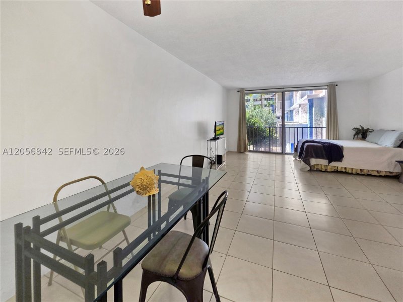 Apartment for rent at South Bay Club 337