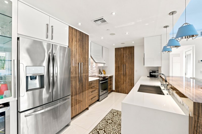 Comprar apartamento en Porto Bellagio 1401