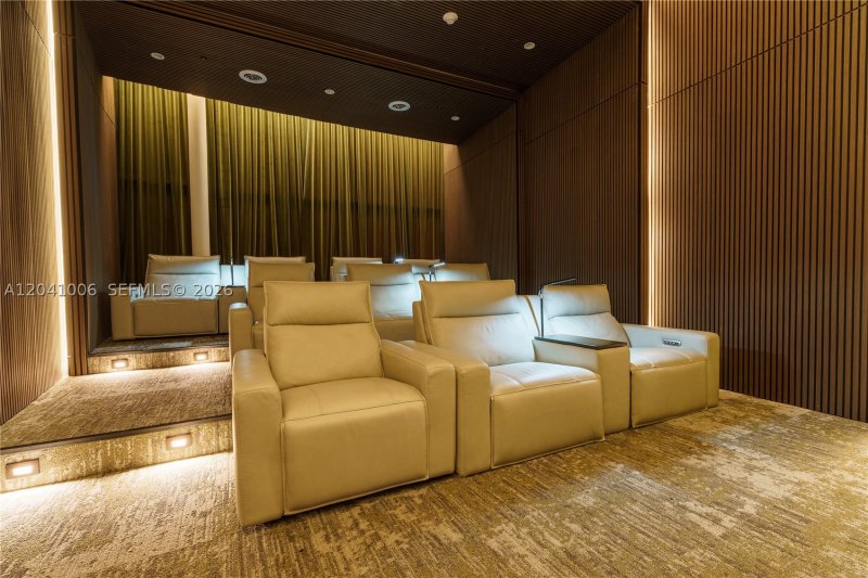 Apartment for rent at Aria Reserve Miami 2304