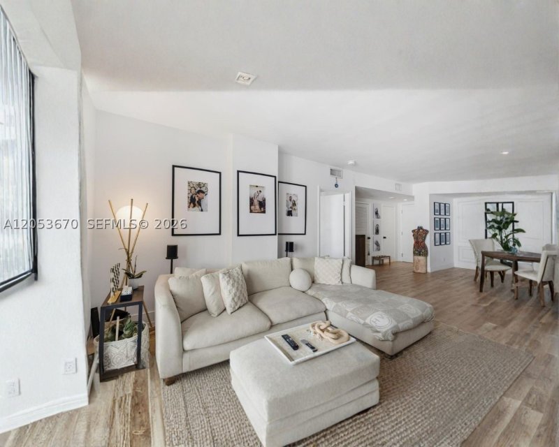 Apartment for rent at Courvoisier Courts 1106