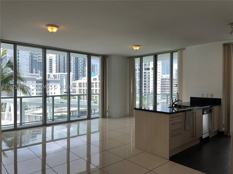 Alquiler de apartamento en Axis on Brickell North Tower 1025-N