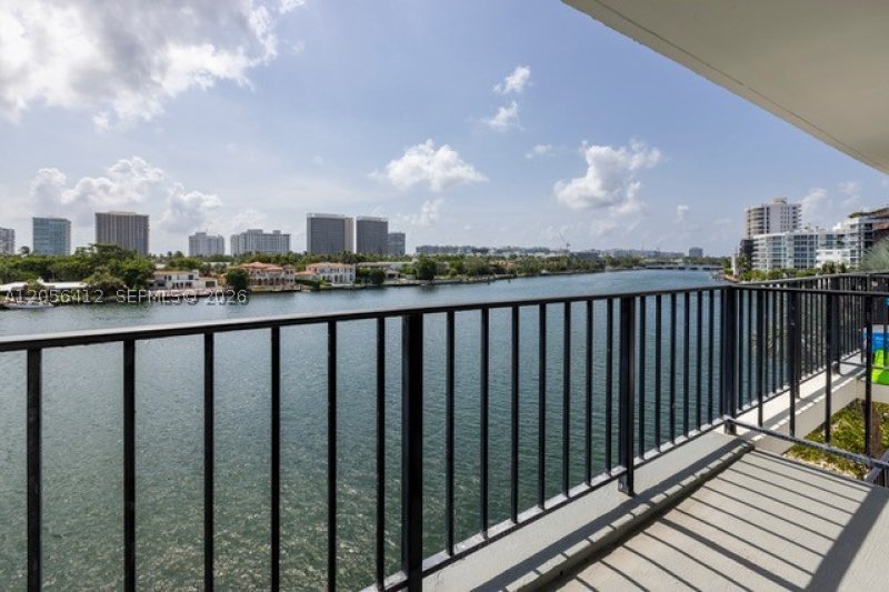 Comprar apartamento en The Belmont 504