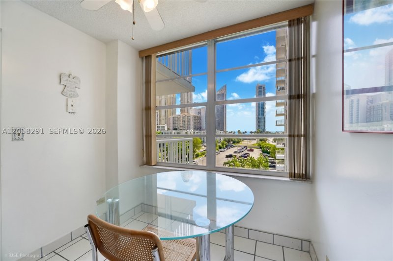 Condo for sale at Winston Towers 617