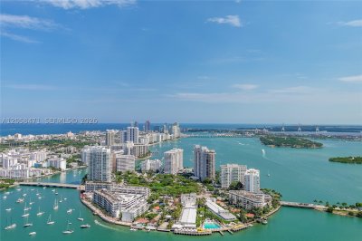 Nine Island Avenue Apt #814