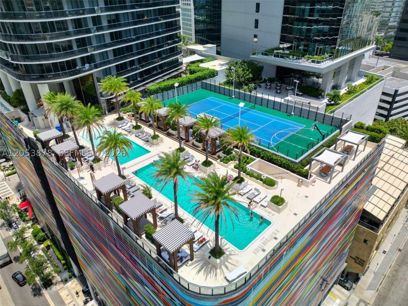 SLS Lux Brickell Apt #2002