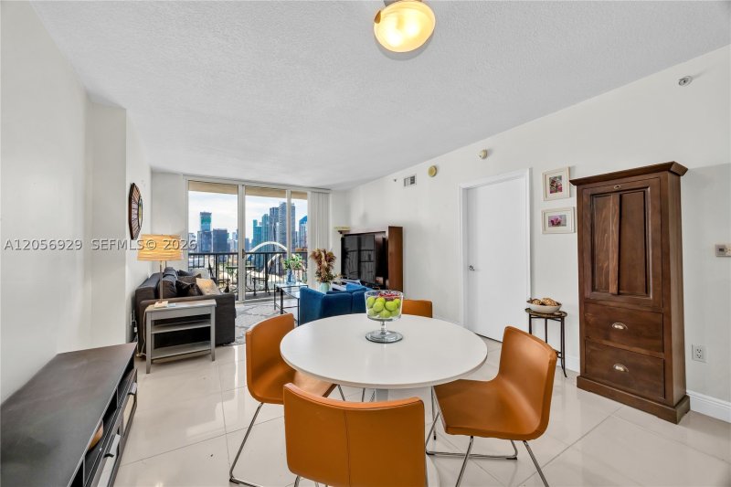 Condo for sale at Opera Tower 3310