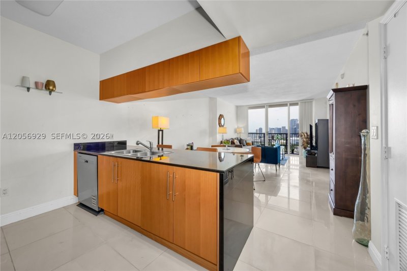 Condo for sale at Opera Tower 3310