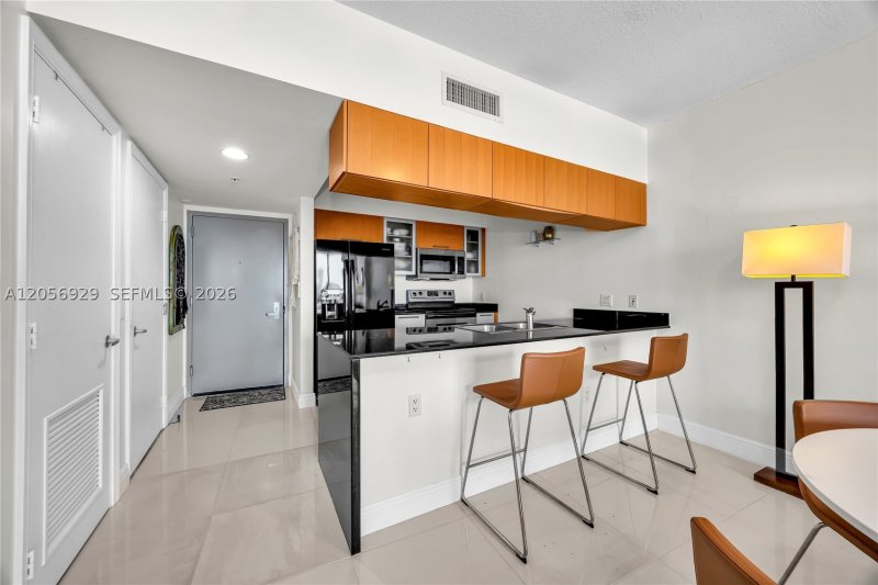 Condo for sale at Opera Tower 3310