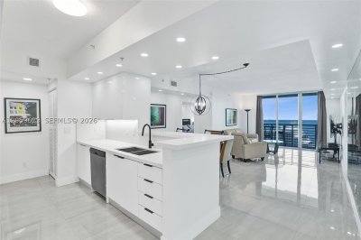 One Miami West Tower Apt #3807