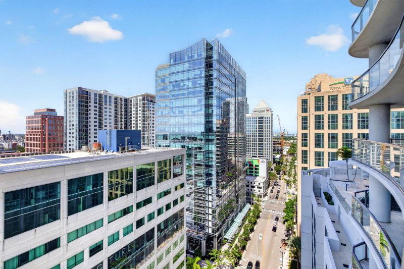 Alquiler de apartamento en 100 Las Olas 1902