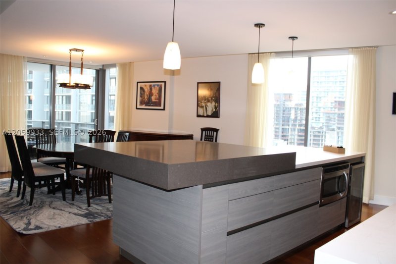 Aluguel de apartamento no MyBrickell Condo 1801
