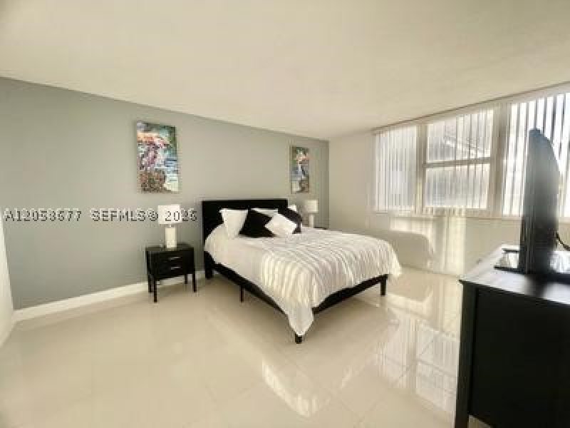 Apartment for rent at Parker Plaza Estates 903