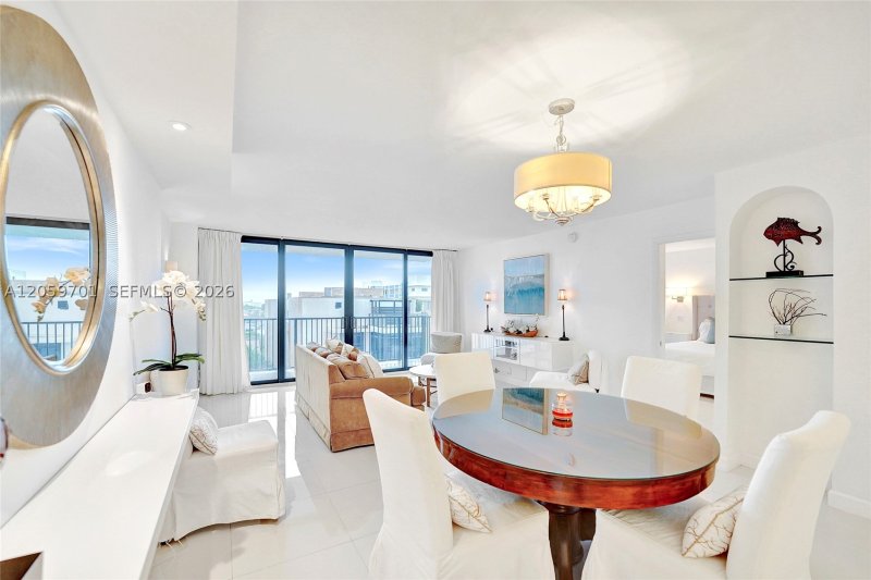 Condo for sale at Valencia at Quadomain 604