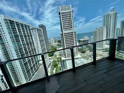 Brickell City Centre Reach Apt #2707
