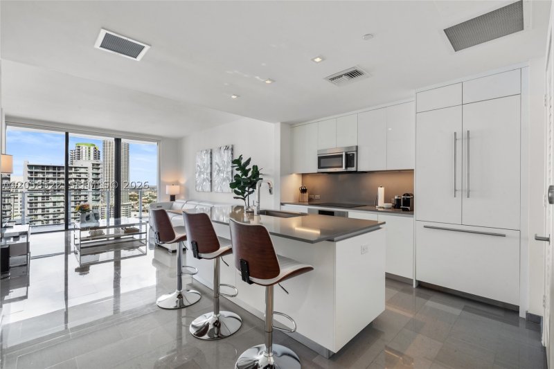 Brickell City Centre Reach Apt #2306