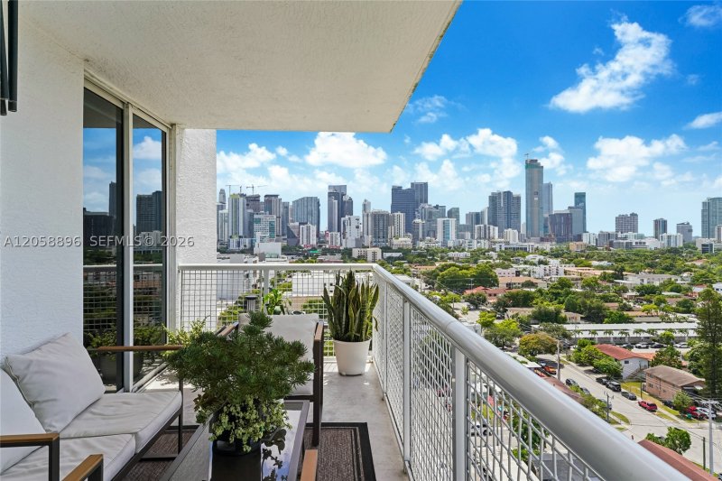 Alquiler de apartamento en Brickell Vista 1609