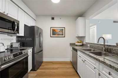 Property photo # 9