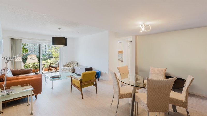 Comprar apartamento en Bayshore Terrace 603