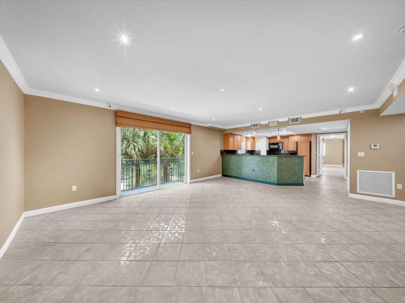 Condo for sale at Villaggio Di Las Olas 308