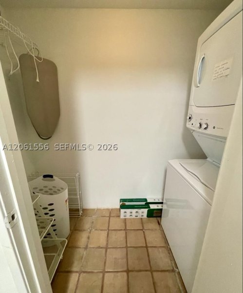 Alquiler de apartamento en Key Colony III Emerald Bay 822