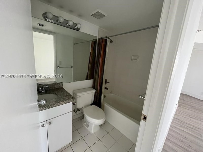 Comprar apartamento no Parc Central Aventura 906