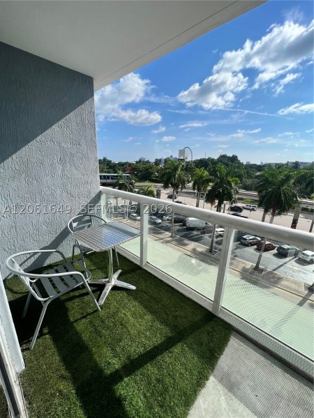 Comprar apartamento no 50 Biscayne 508