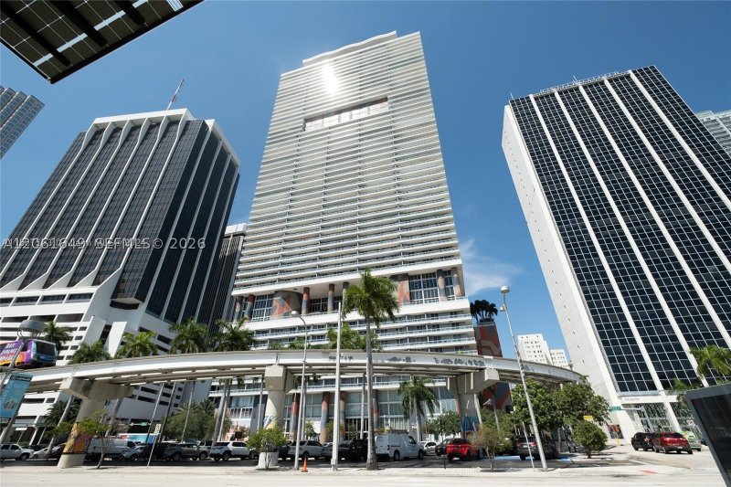 Comprar apartamento no 50 Biscayne 508