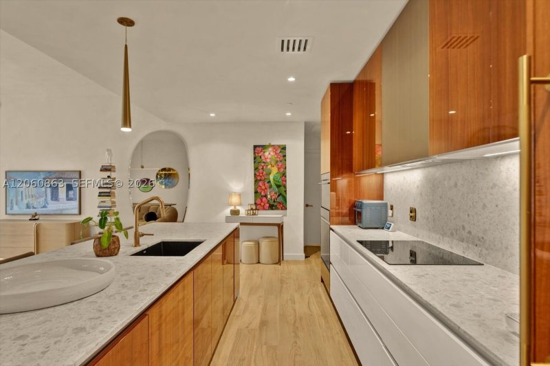 Comprar apartamento en MR. C Residences 313