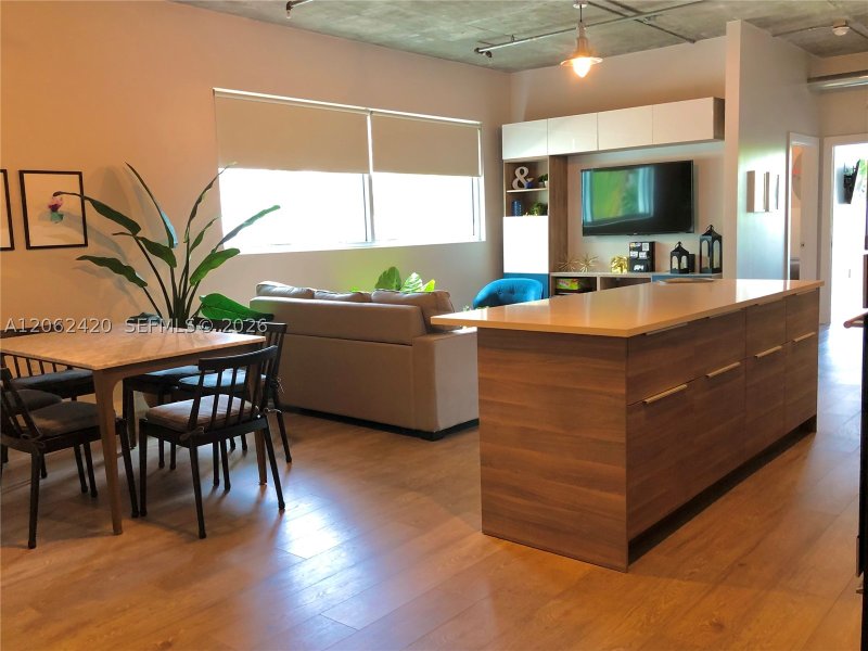Alquiler de apartamento en Montclair Lofts 303