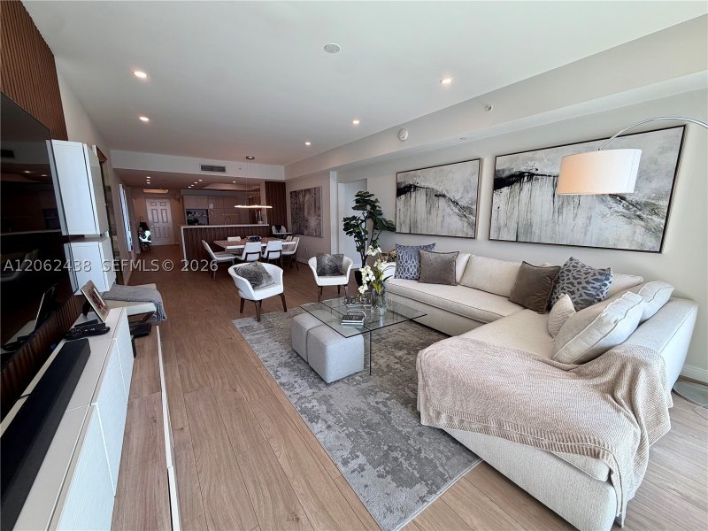Comprar apartamento no Aventura Marina II 2711