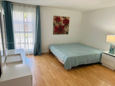 Property photo # 6