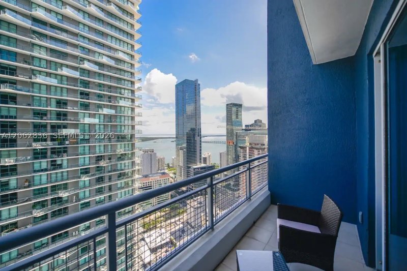 Condo for sale at Infinity on Brickell 3814