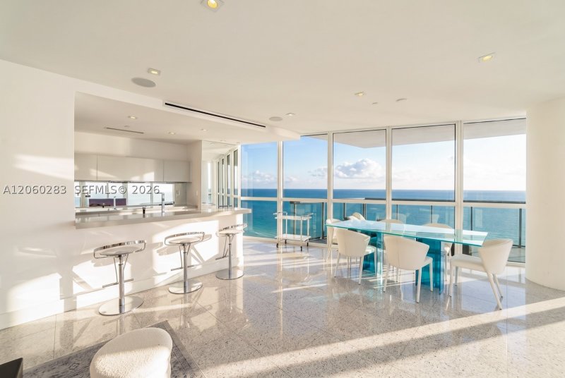 Comprar apartamento no Setai 3208