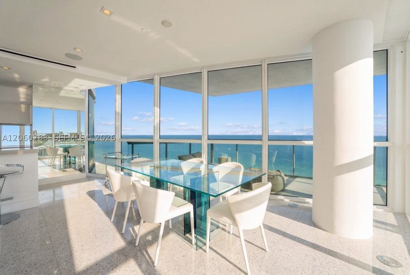 Comprar apartamento no Setai 3208