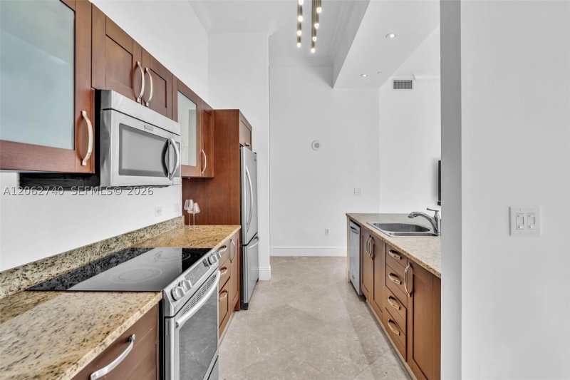 Property photo # 2