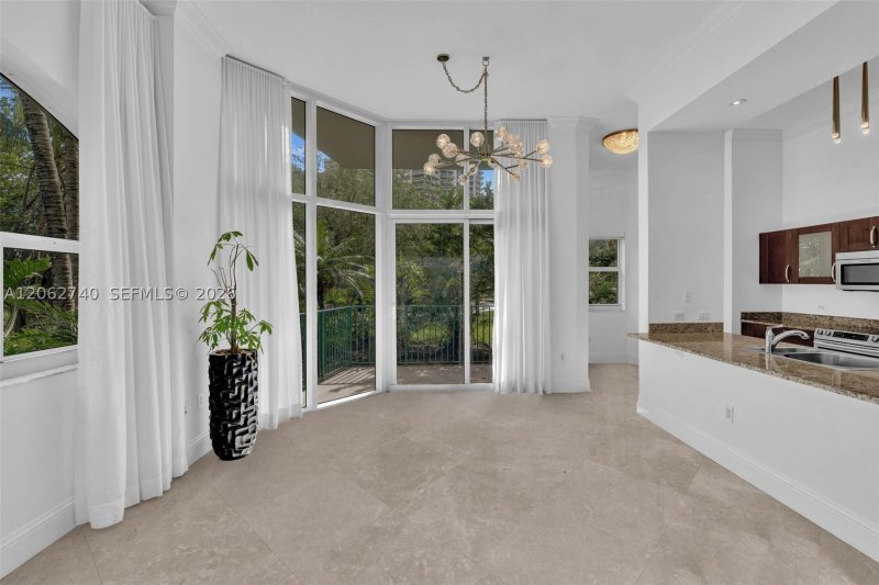 Property photo # 0
