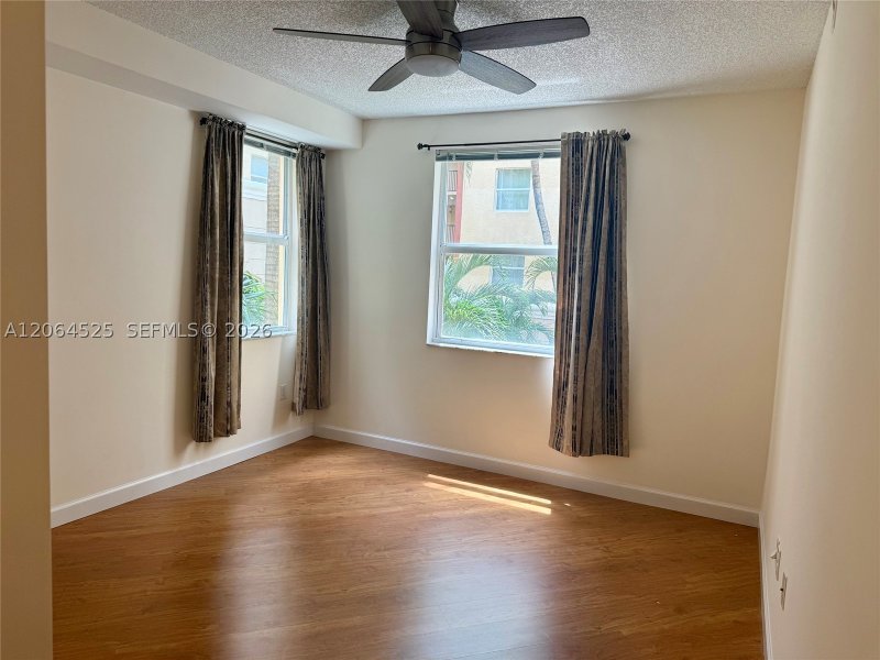 Alquiler de apartamento en Porto Bellagio 1318