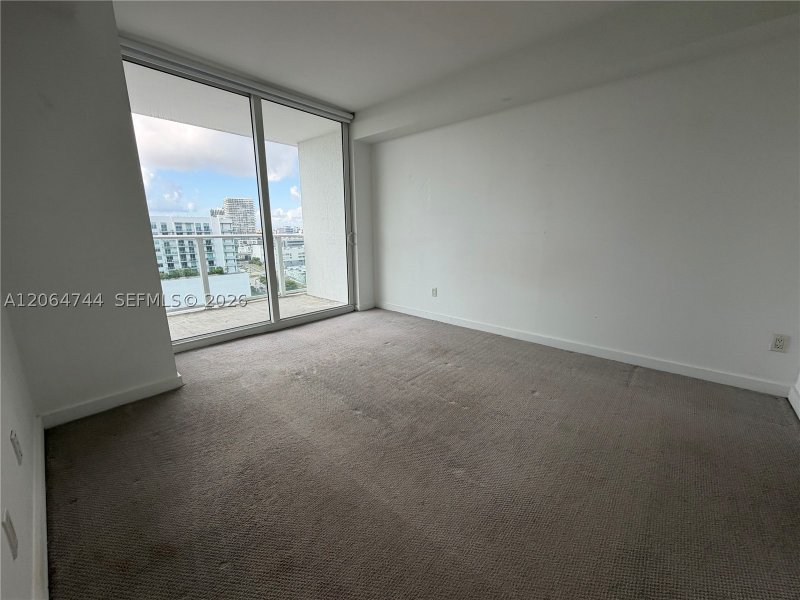 Aluguel de apartamento no Baltus House 1517