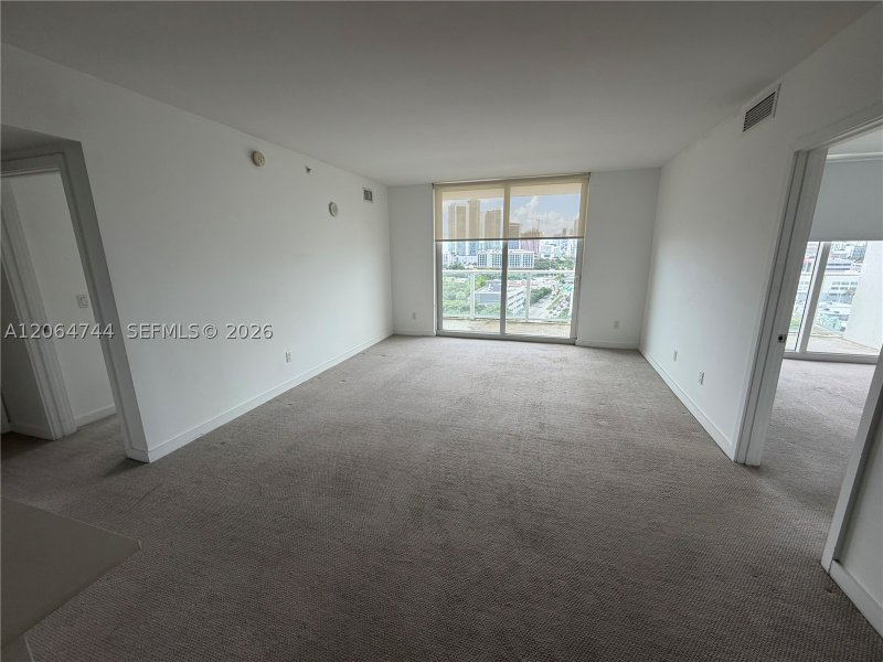 Aluguel de apartamento no Baltus House 1517