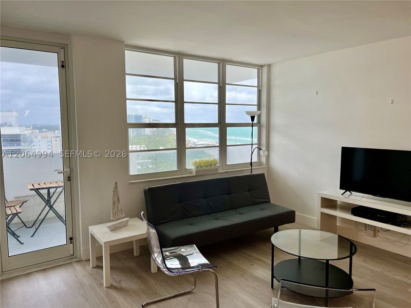 Apartment for rent at Oceania 1 1541
