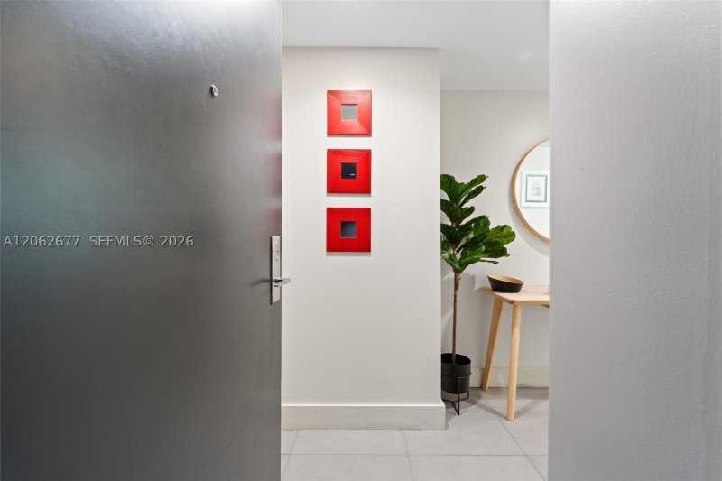 Comprar apartamento no 500 Brickell East Tower 1405