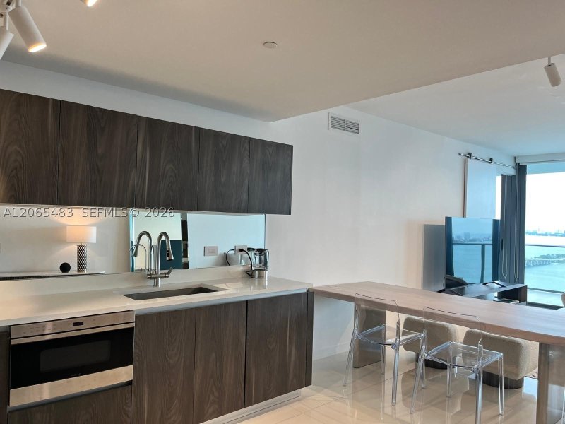 Alquiler de apartamento en One Paraiso 3003