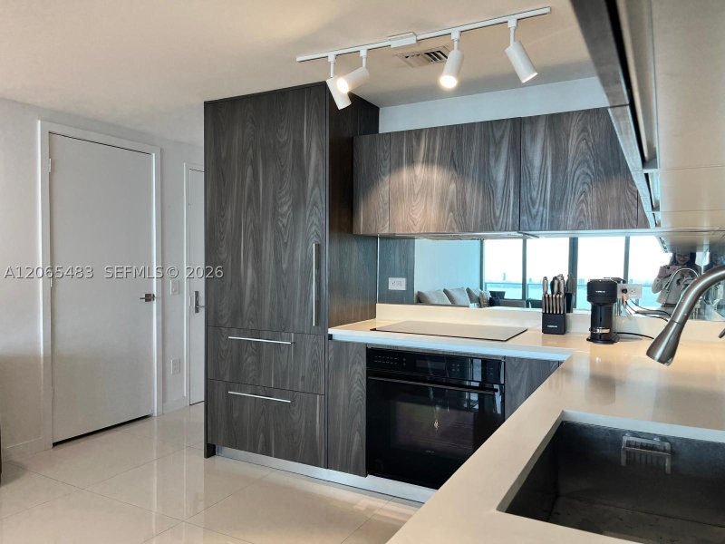Alquiler de apartamento en One Paraiso 3003
