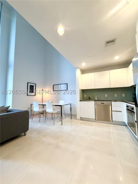 Aluguel de apartamento no Avenue on Brickell 1050 Tower 206