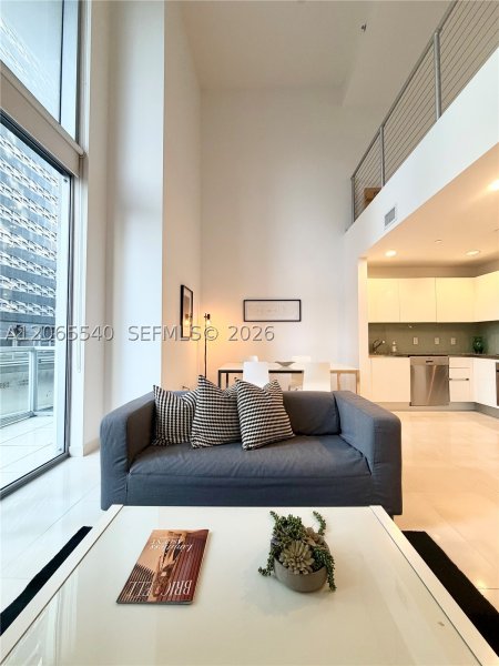 Aluguel de apartamento no Avenue on Brickell 1050 Tower 206